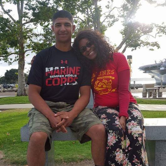 Meet your Posher, Lavene - Picture 5 of 8